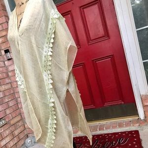 New Bohemian Lace Embroidered Kimono, very light weight. Also worn as cover up.